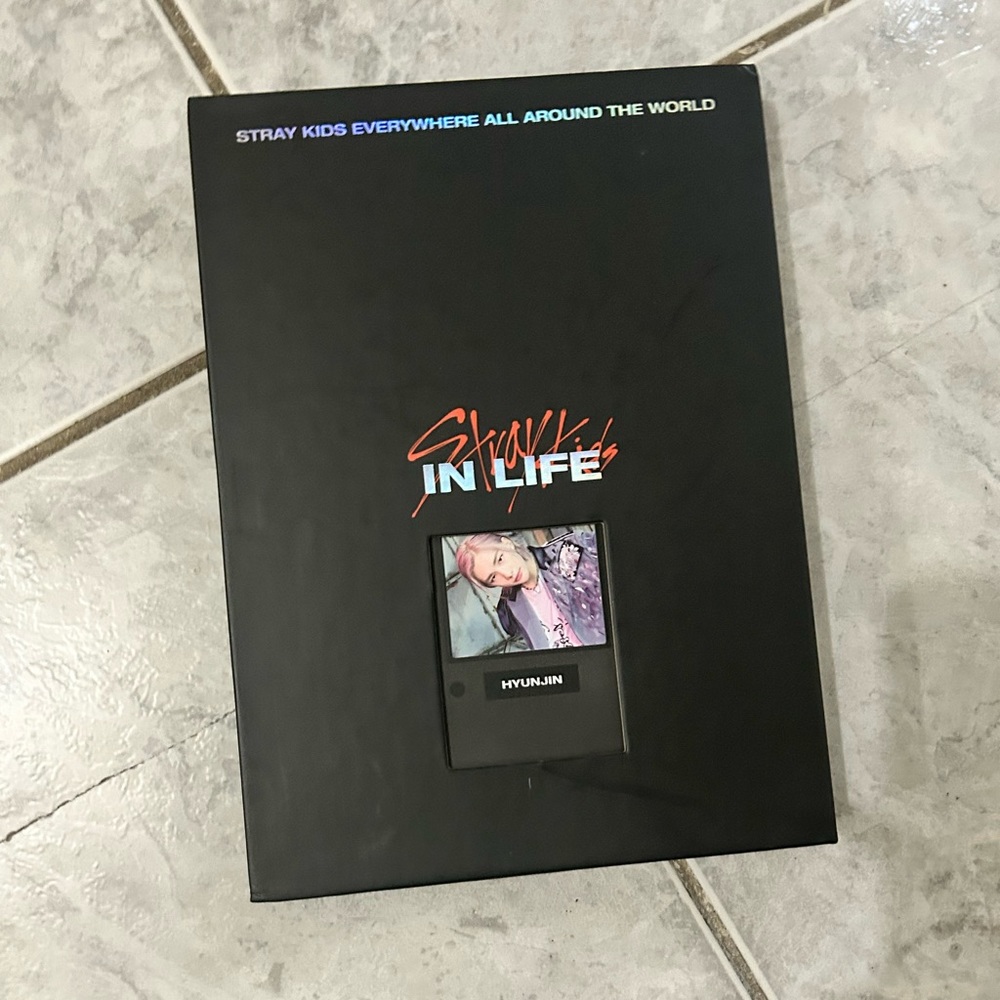 Stray Kids: IN LIFE album (preorder benefit included)